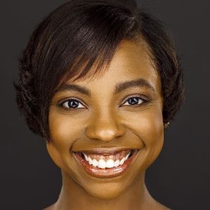 VeannaBlack.jpg
